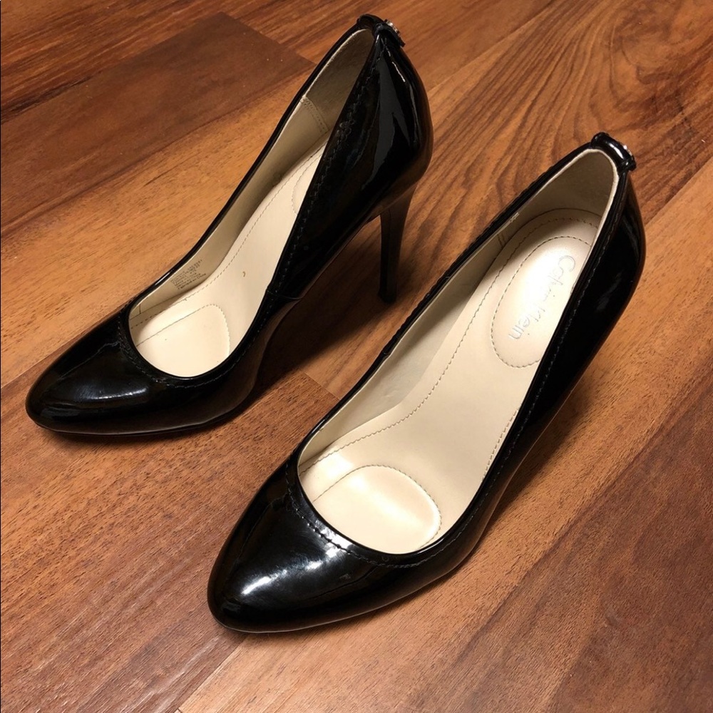 Calvin Klein Pumps size 6